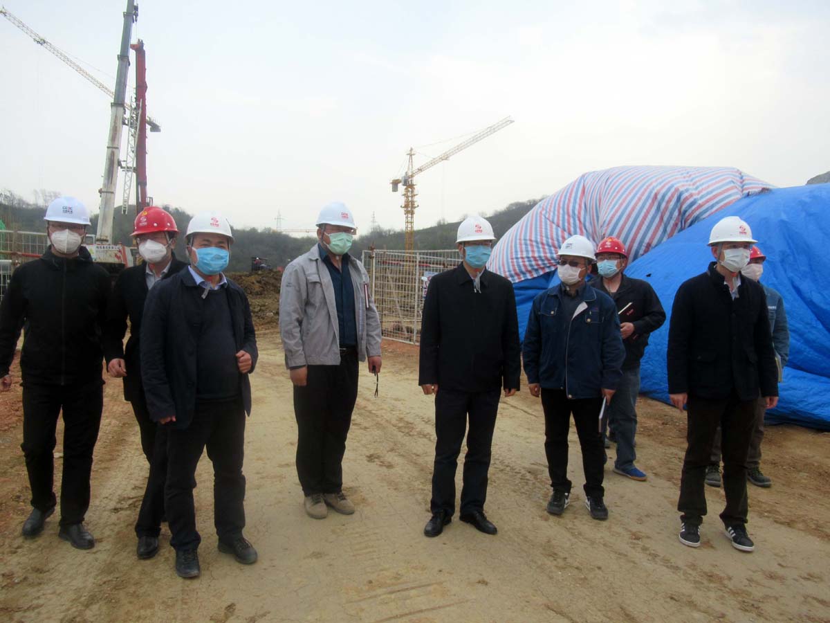 皖能環(huán)?？偨?jīng)理張為義到安徽電建一公司合肥龍泉山項(xiàng)目調(diào)研疫情防控和復(fù)工復(fù)產(chǎn)工作