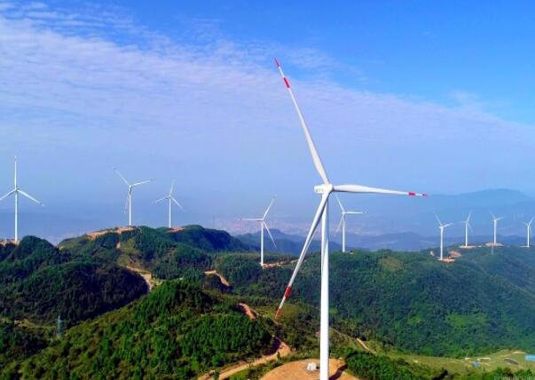 大唐廣元何家山10萬千瓦級(jí)風(fēng)電場正式投運(yùn)