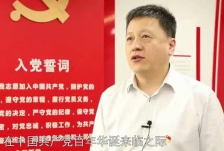 周群任中國電氣裝備集團(tuán)有限公司黨委副書記、董事，提名為中國電氣裝備集團(tuán)有限公司總經(jīng)理人選