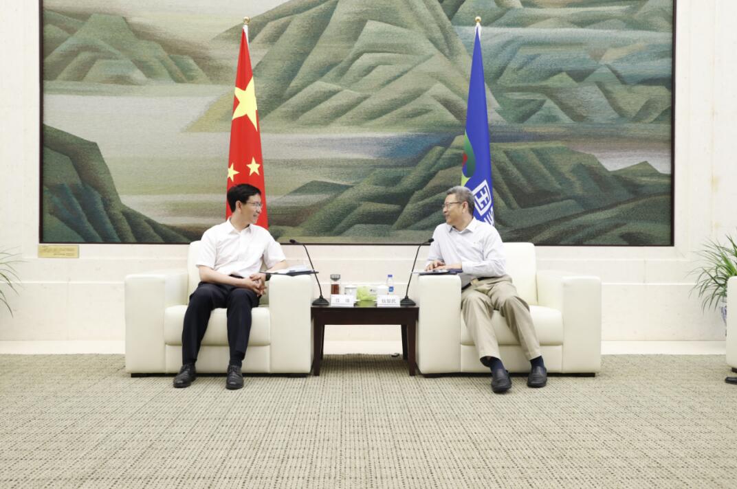 錢(qián)智民會(huì)見(jiàn)西藏自治區(qū)黨委常委、常務(wù)副主席任維