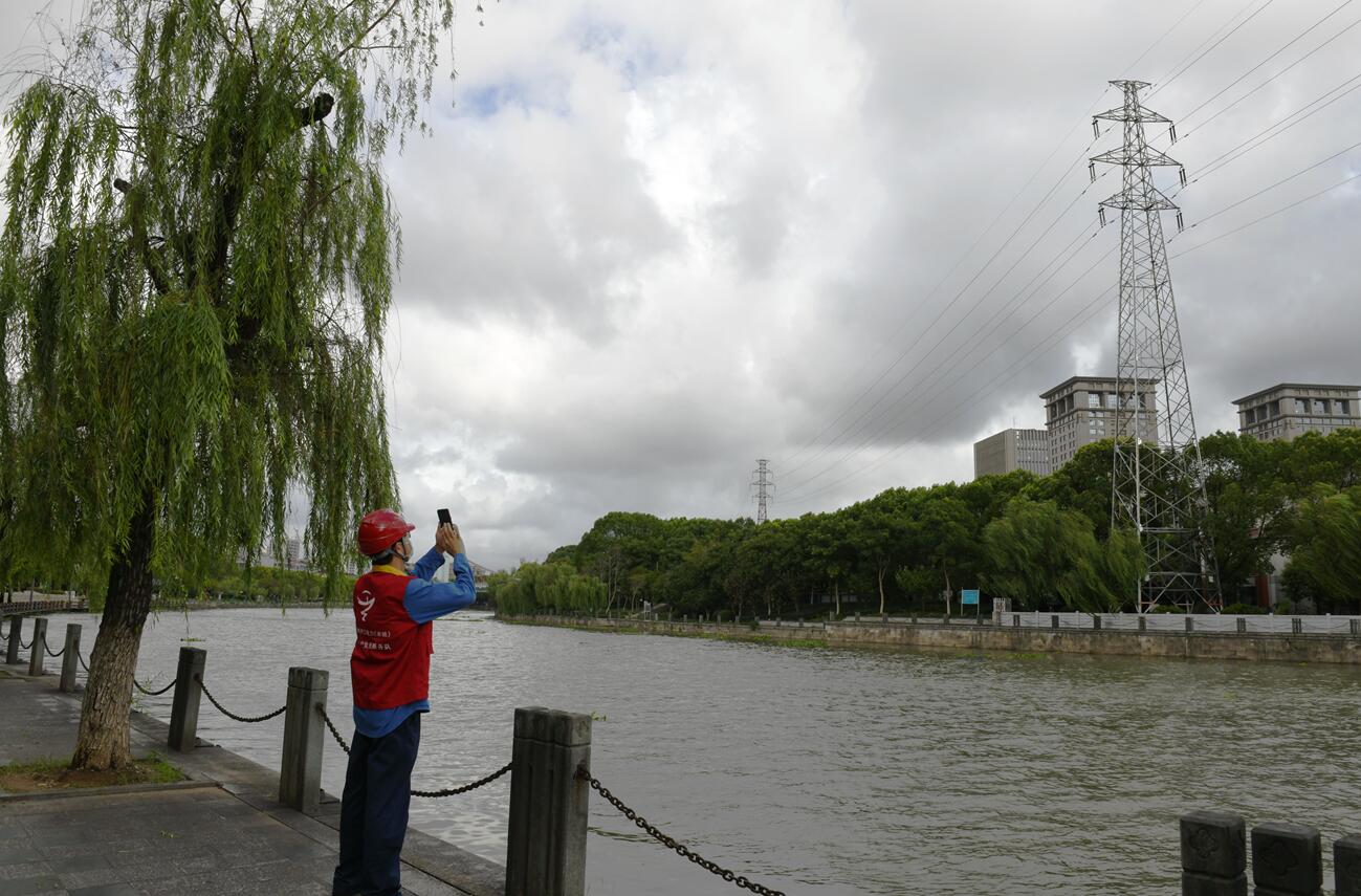 臺風來襲、疫情突起 余姚供電全力筑牢“雙防線”
