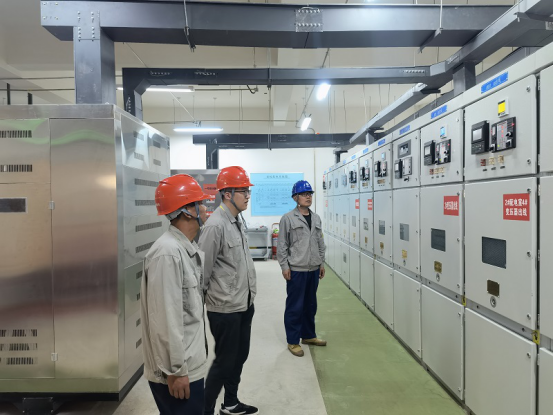 開展客戶側(cè)檢查，為企業(yè)安全用電保駕護航