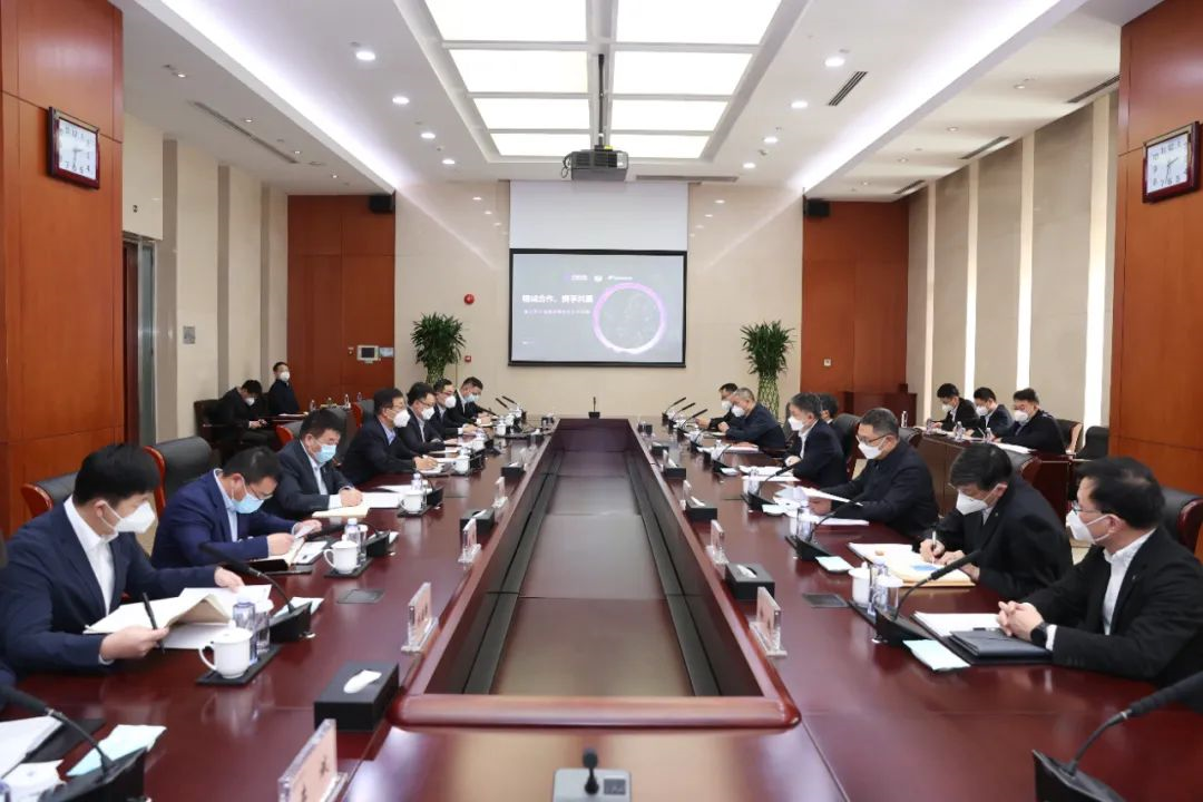 華能集團黨組書記、董事溫樞剛會見金風(fēng)科技董事長武鋼
