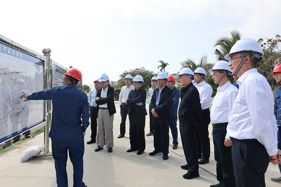 華能集團(tuán)外部董事到海南分公司及昌江、石島灣核電基地調(diào)研