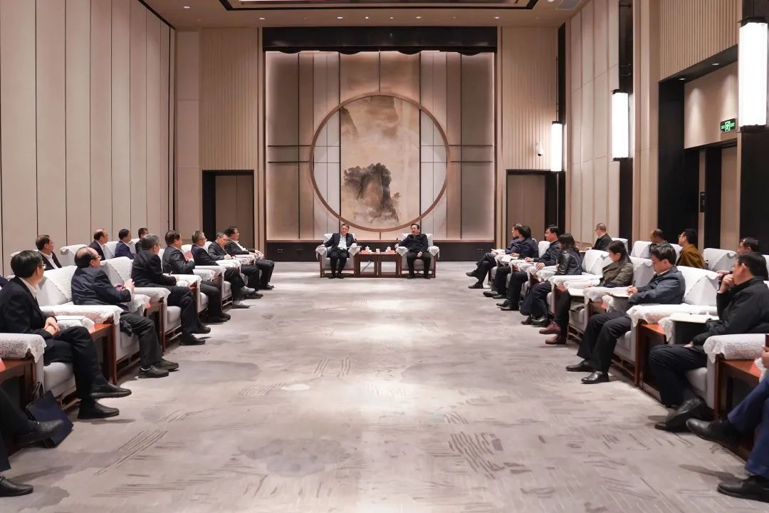 華能集團(tuán)黨組書記、董事長(zhǎng)溫樞剛拜會(huì)雄安新區(qū)黨工委書記、管委會(huì)主任張國(guó)華