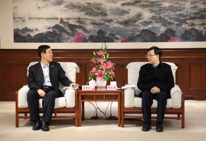 中國能建黨委副書記、總經(jīng)理孫洪水與南京市市長陳之常會談