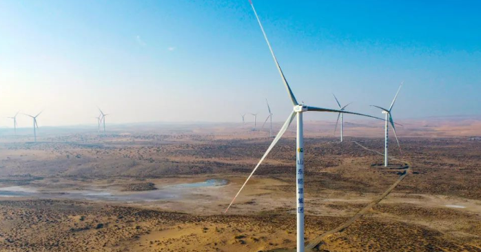 402.6MW！山東能源集團(tuán)又一大型風(fēng)電項(xiàng)目完成全部吊裝